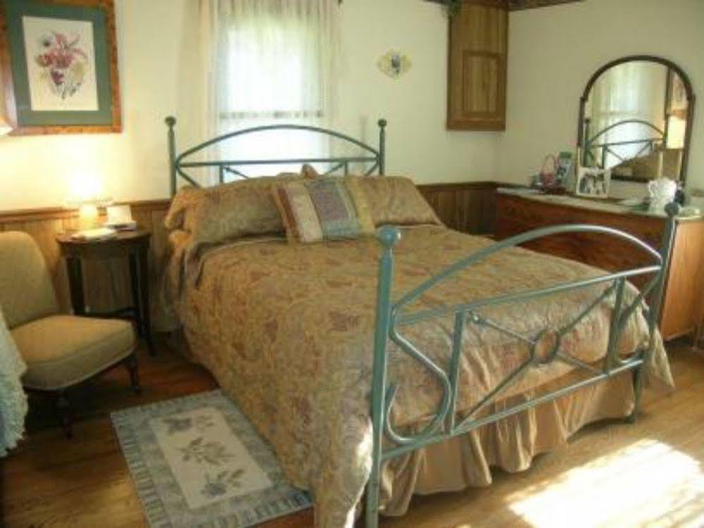Wolf Creek Farm B&B And Motorcycle Manor At Wolf Creek Farm, Llc Ararat ภายนอก รูปภาพ