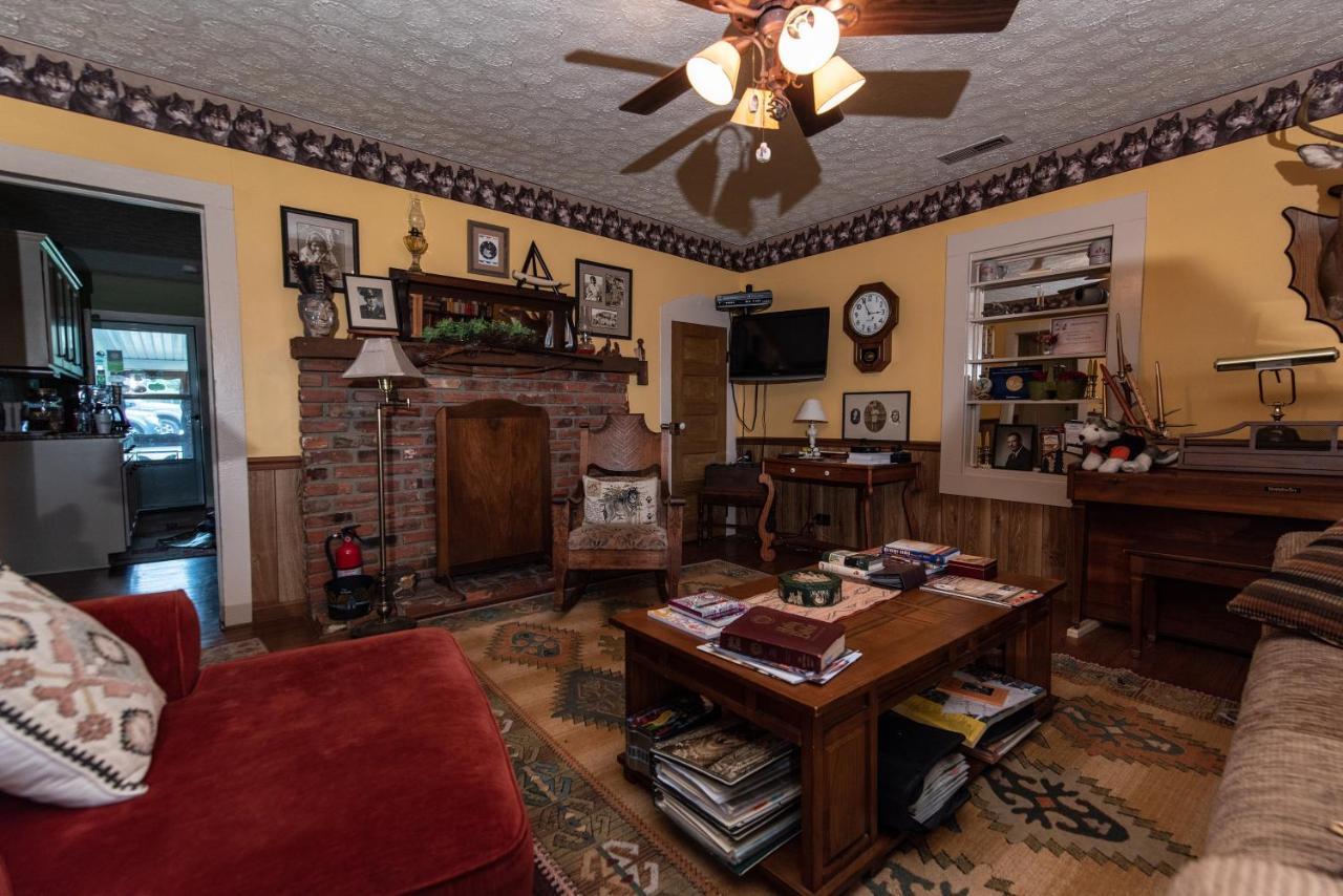 Wolf Creek Farm B&B And Motorcycle Manor At Wolf Creek Farm, Llc Ararat ภายนอก รูปภาพ